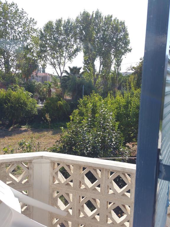 Guesthouse Karidia Skala Eresou Exterior photo